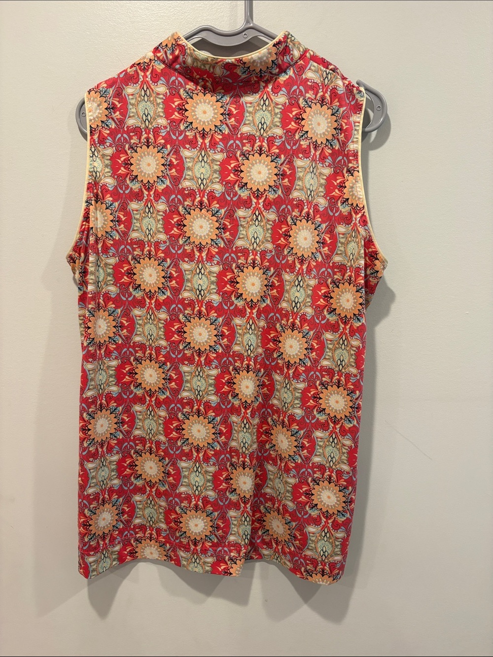 Sport Haley Red Floral Sleeveless Tie-Front Camisole ptp 22-24 length 29 - Picture 5 of 5